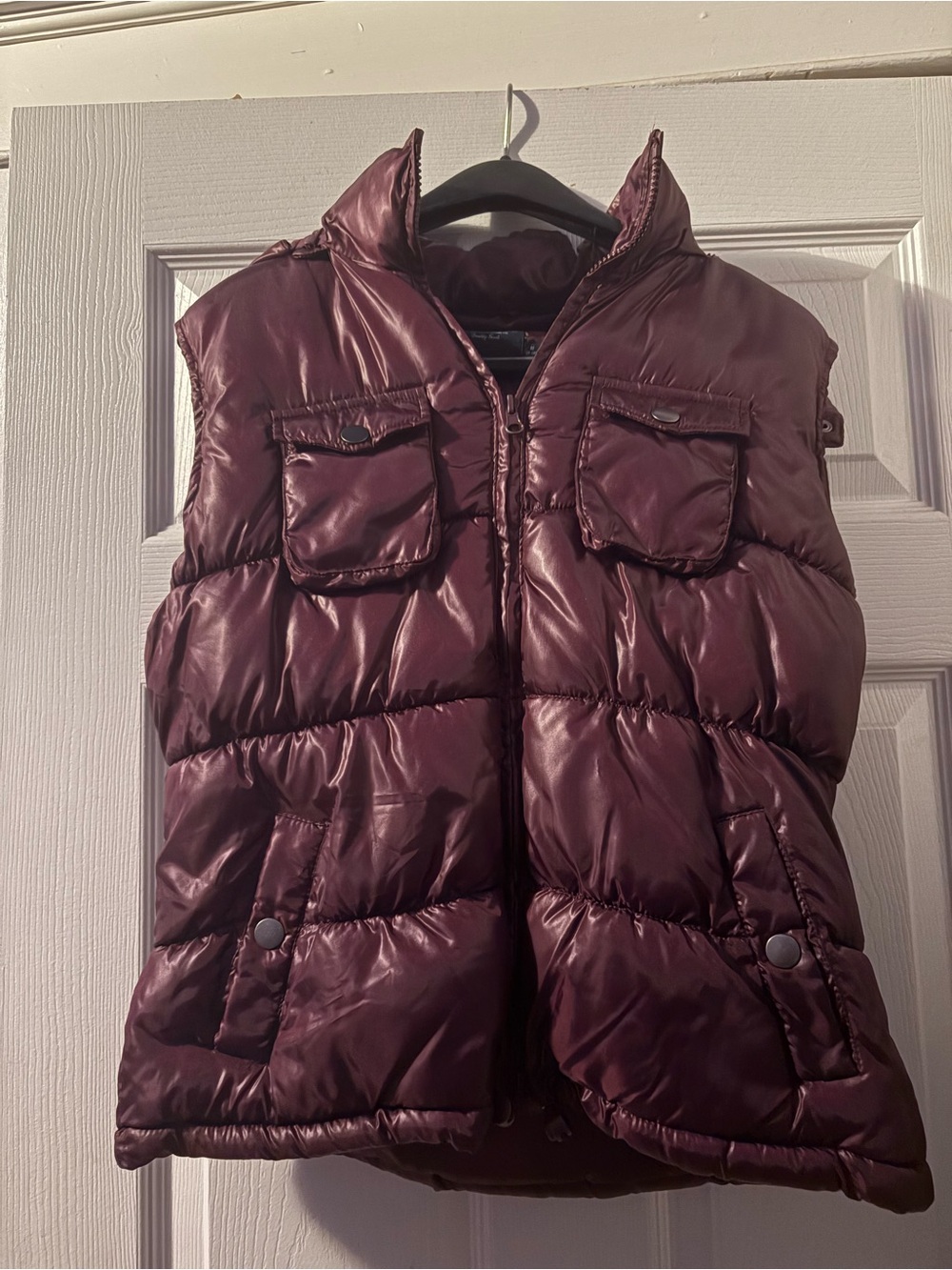 Faded Glory Quilted Sleeveless Puffer Vest in Burgundy